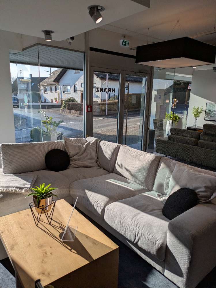 Cigh End 305 x 91 x 224