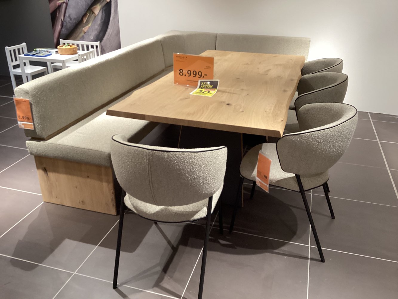 Essgruppe V-Tektura Living, Voglauer