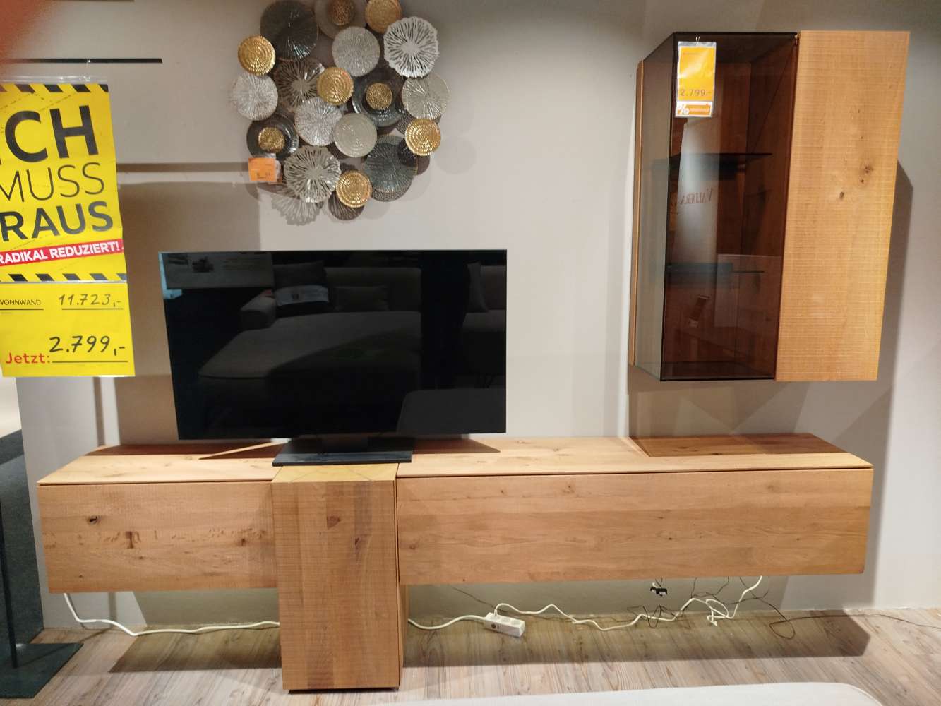 XXXLUTZ, Möbel, Wohnwände