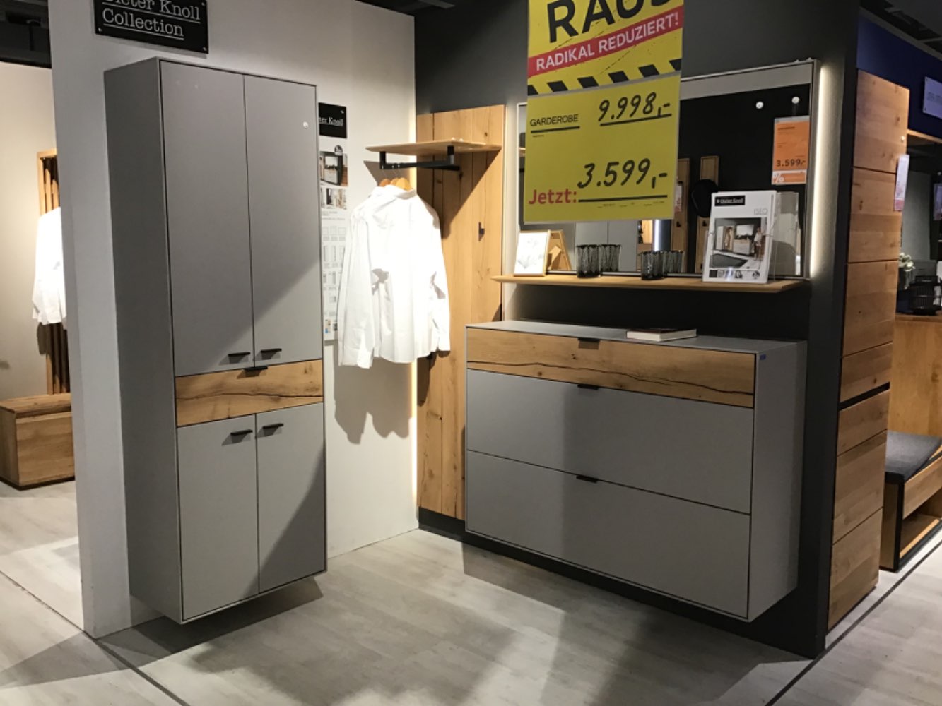 XXXLutz Ausstellungsstück Möbel Garderobe Iseo Lack grau Eiche