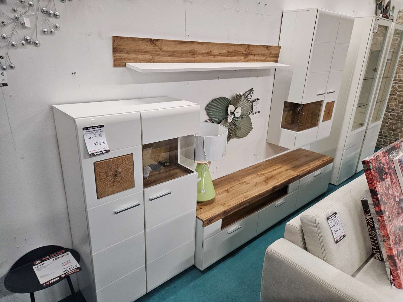 Wohnwand Cortina weiß Eiche Nachbildung statt 797€