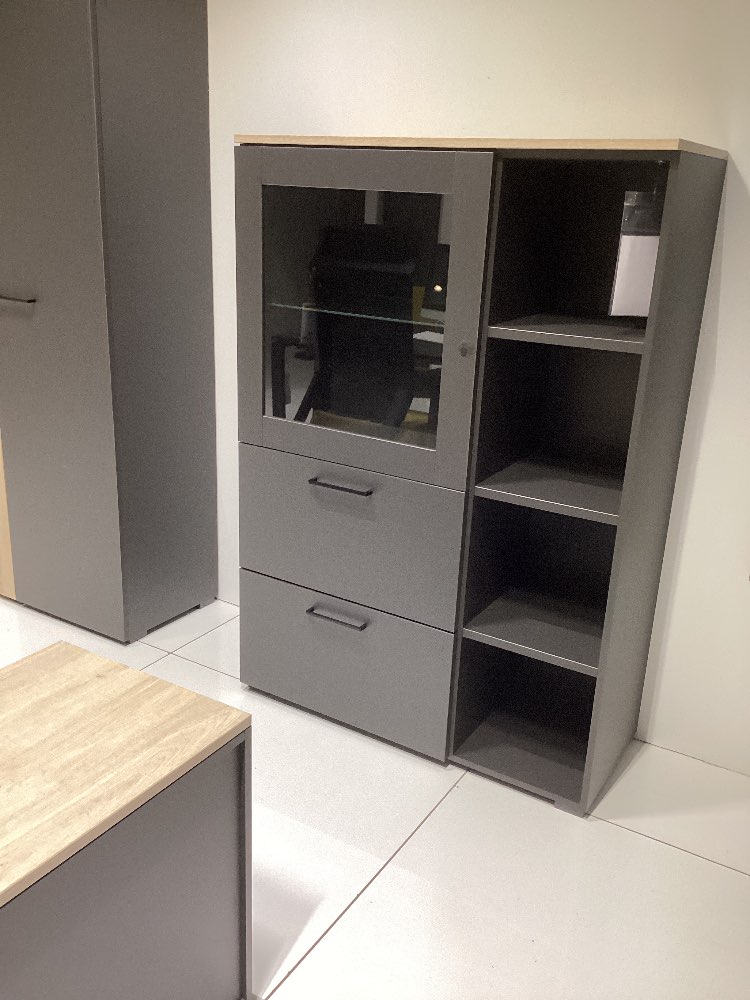 Vitrinenschrank flow by rb