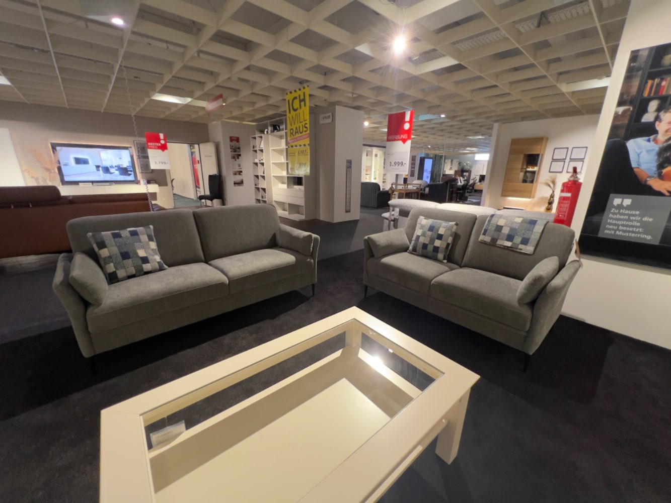 SITZGARNITUR INKL ZUBEHÖR