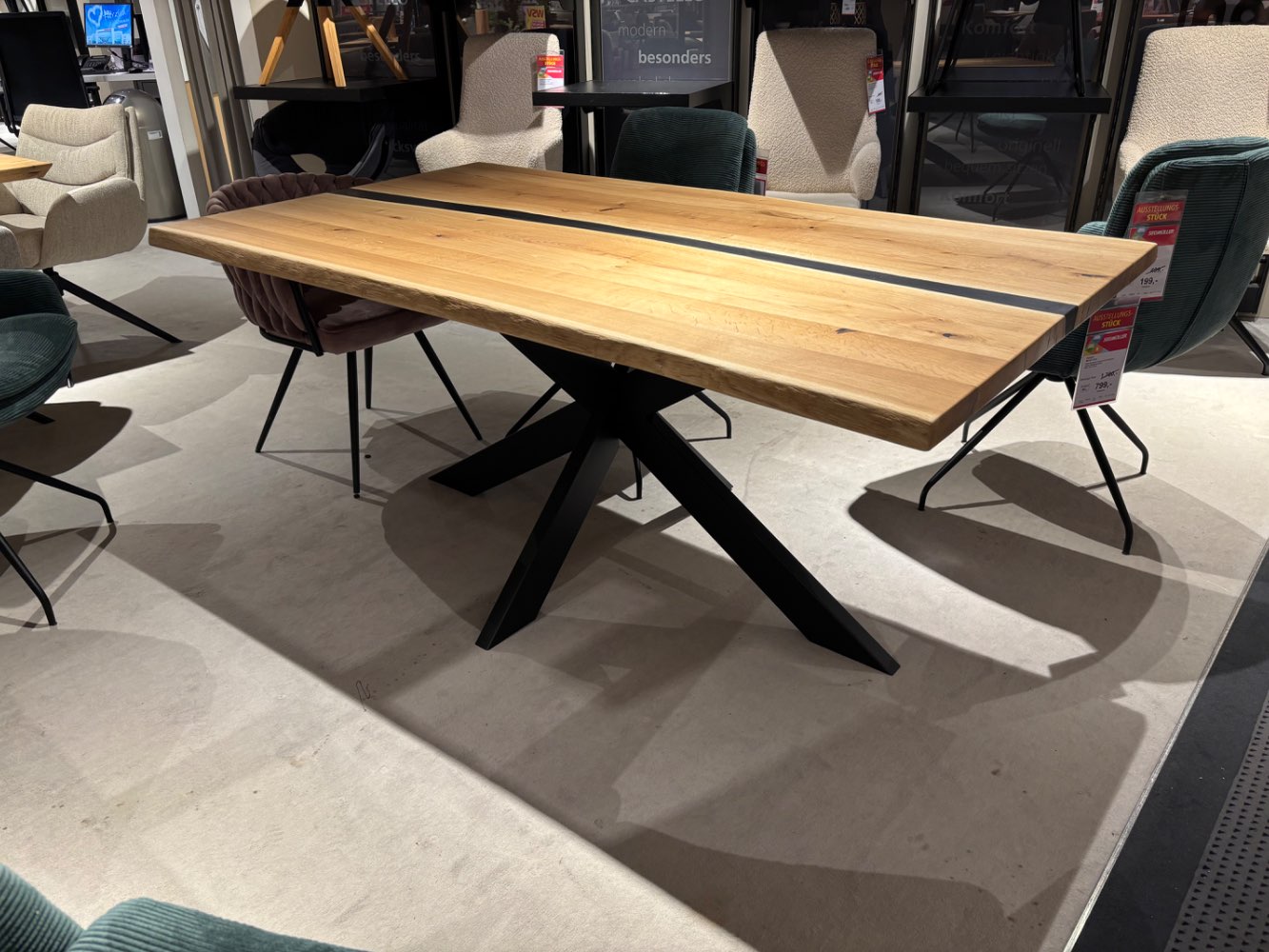 Esstisch „Kima“ von Infantil