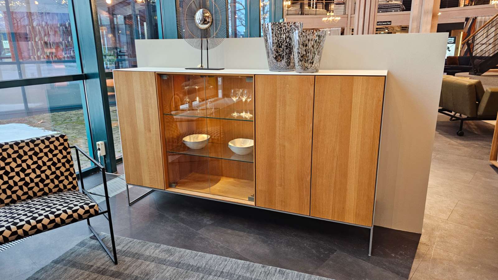 Möbel Team 7 Cubus Pure Highboard in Eiche natur geölt/weiß