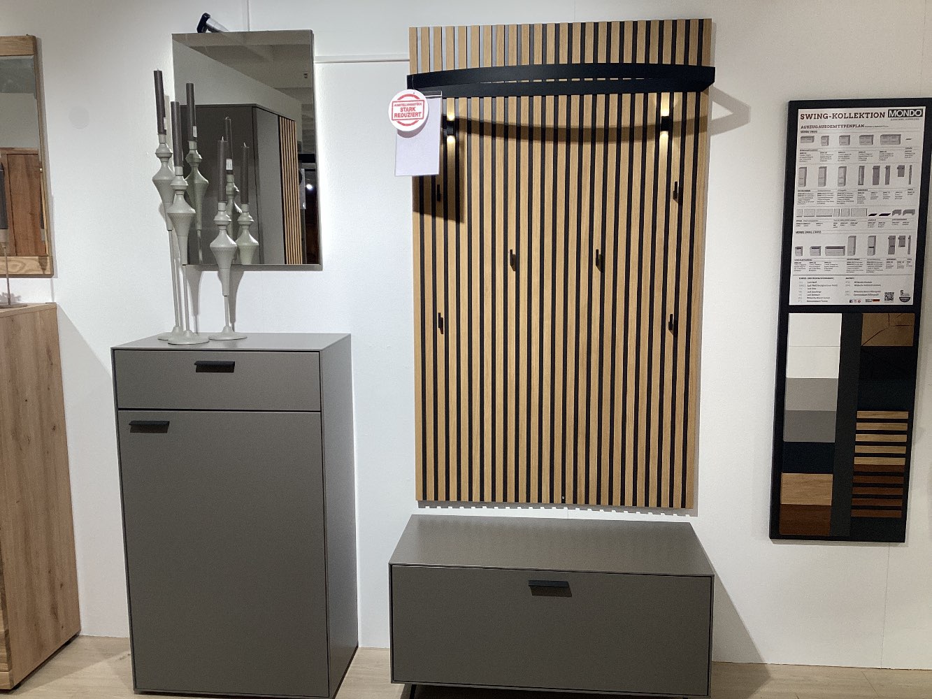 Garderobenset Mondo Serido