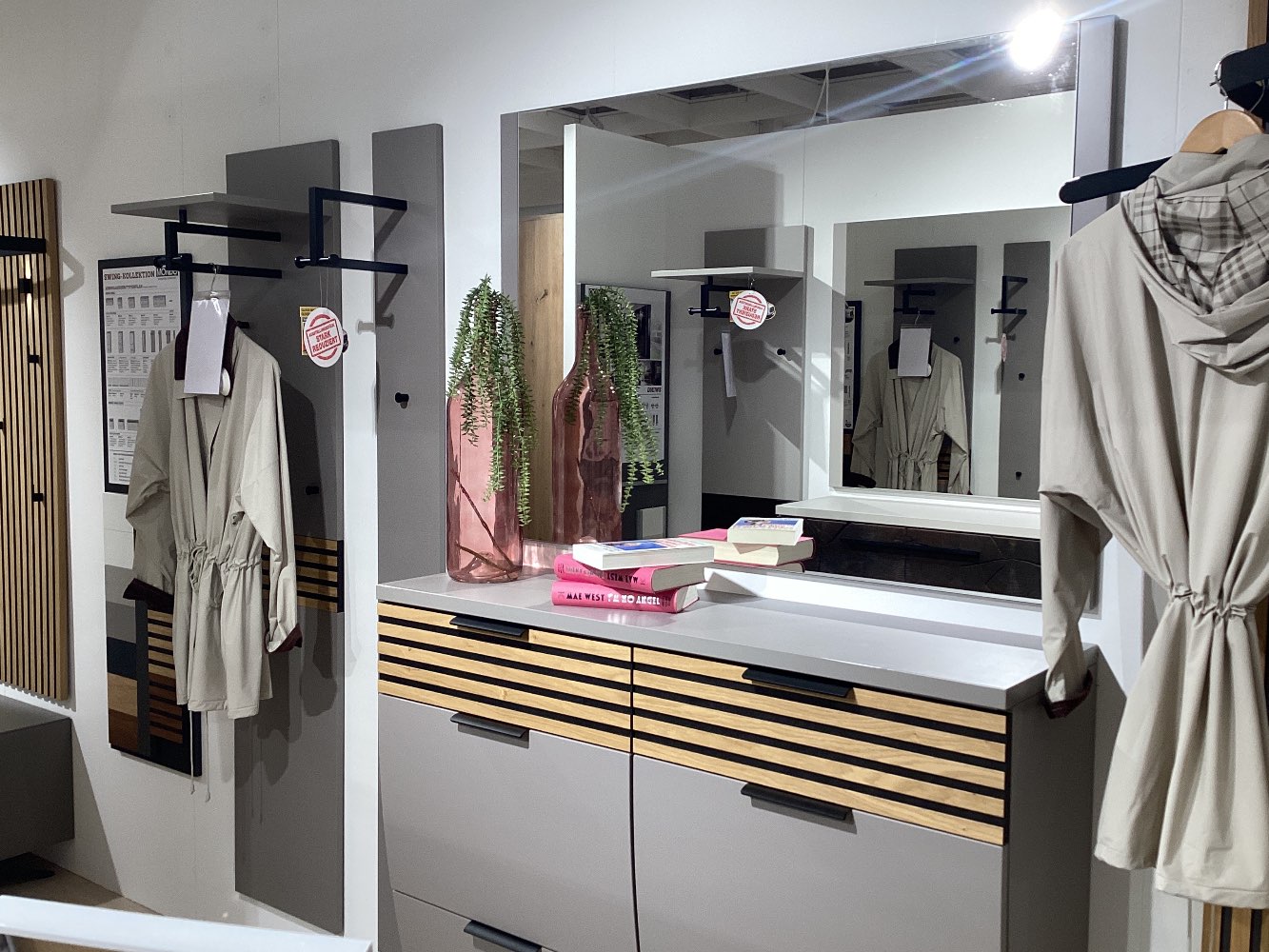 Garderoben Swing Stripes