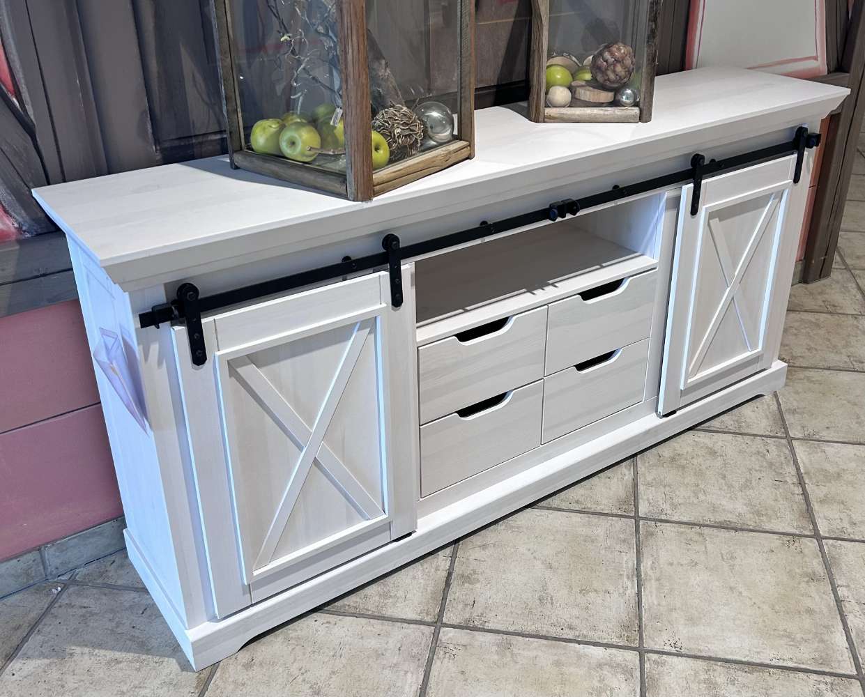 Sideboard