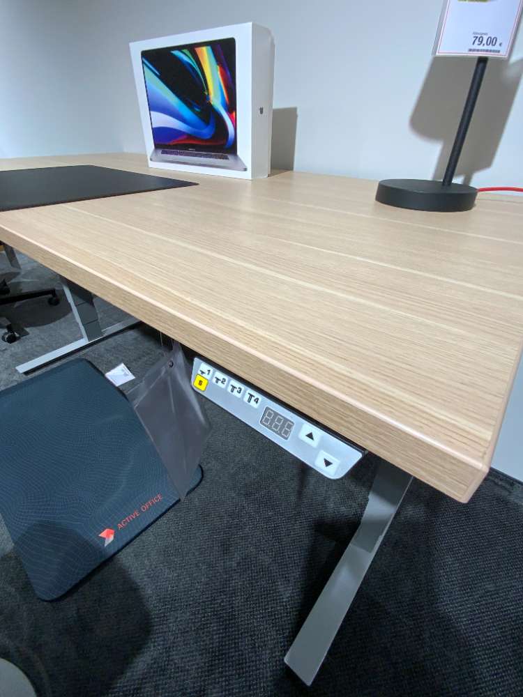 Schreibtisch elektrisch