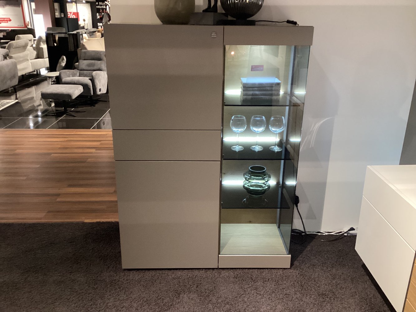 Highboard „Puro Flat“, inkl. Beleuchtung