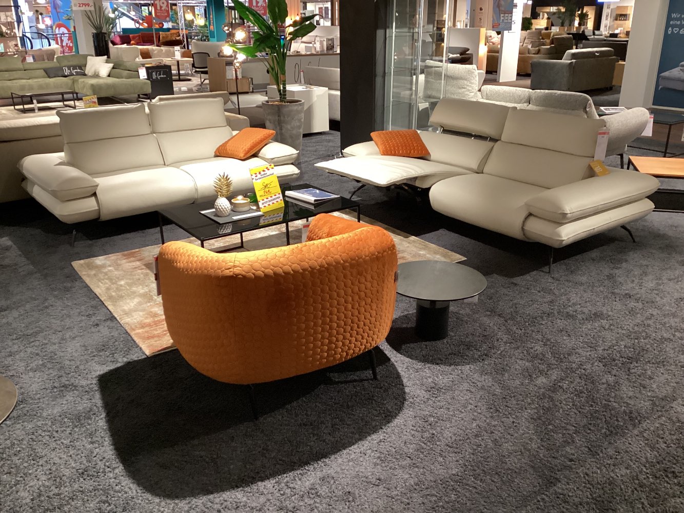 Garnitur „Pisa“, Orig. Incanto, Ital. Design, motor. Relaxfkt