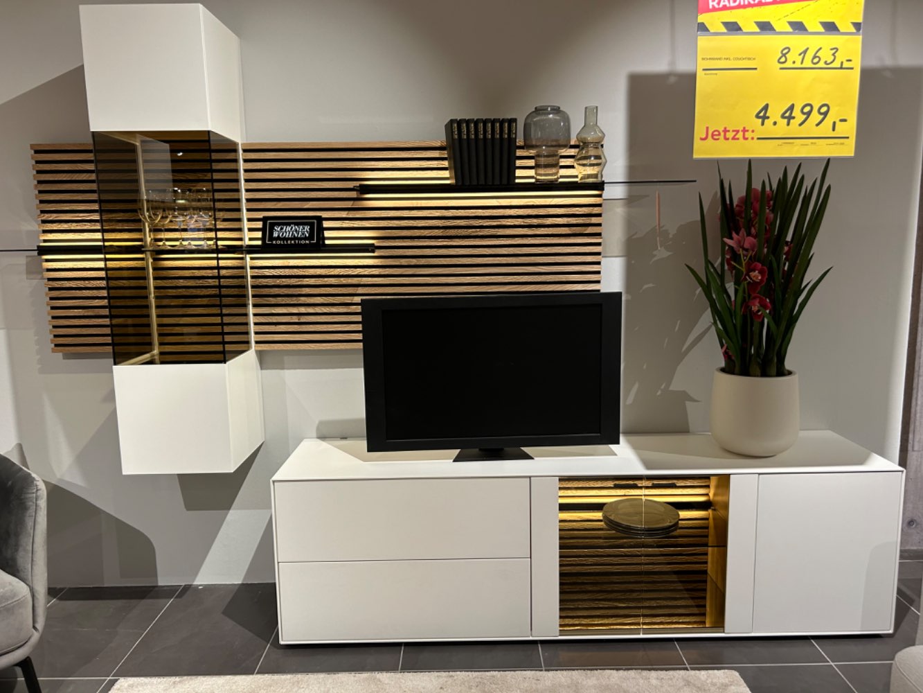 Wohnwand YONNA inkl. Couchtisch