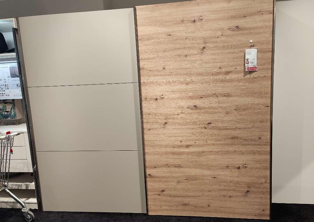 Schwebetürenschrank Slideline