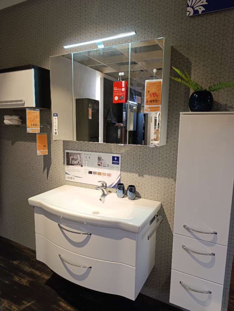 MÖBEL, SADENA, BADEZIMMER, WEIß HOCHGLANZ, XXXLUTZ