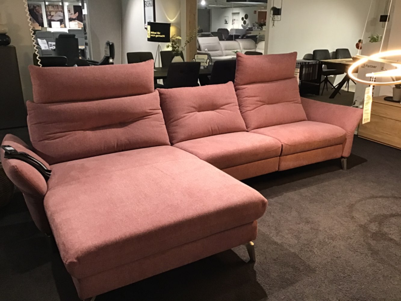 Interliving 4400 Garnitur mit Relaxfunktion Maß 163x326cm
