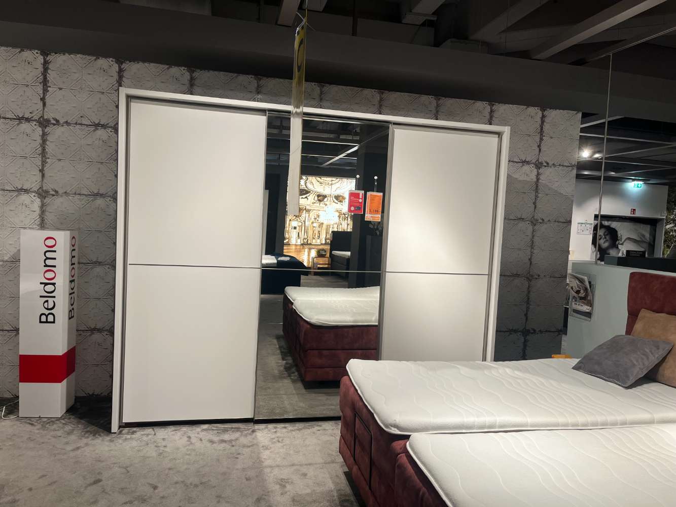 Schwebetürenschrank Eleganza