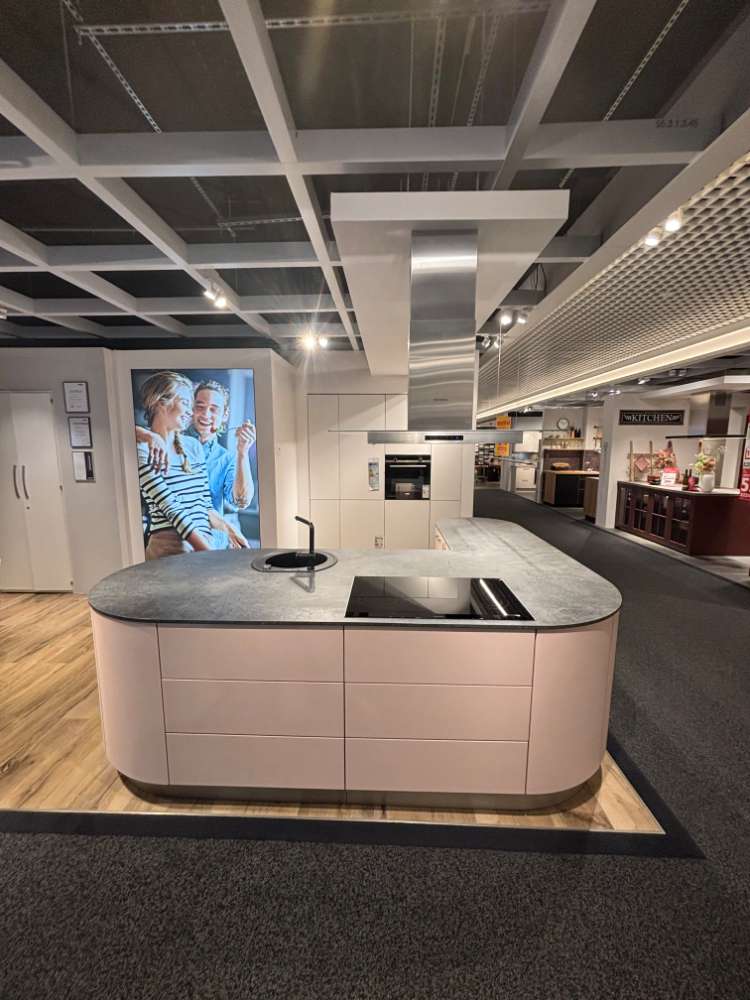 Einbauküche Schüller, abholbereit ab KW 19 / 2026