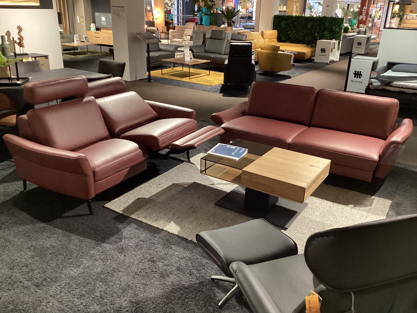 Garnitur „MR 285“, Orig. Musterring, Leder, motor. Relax+Sitzvorz