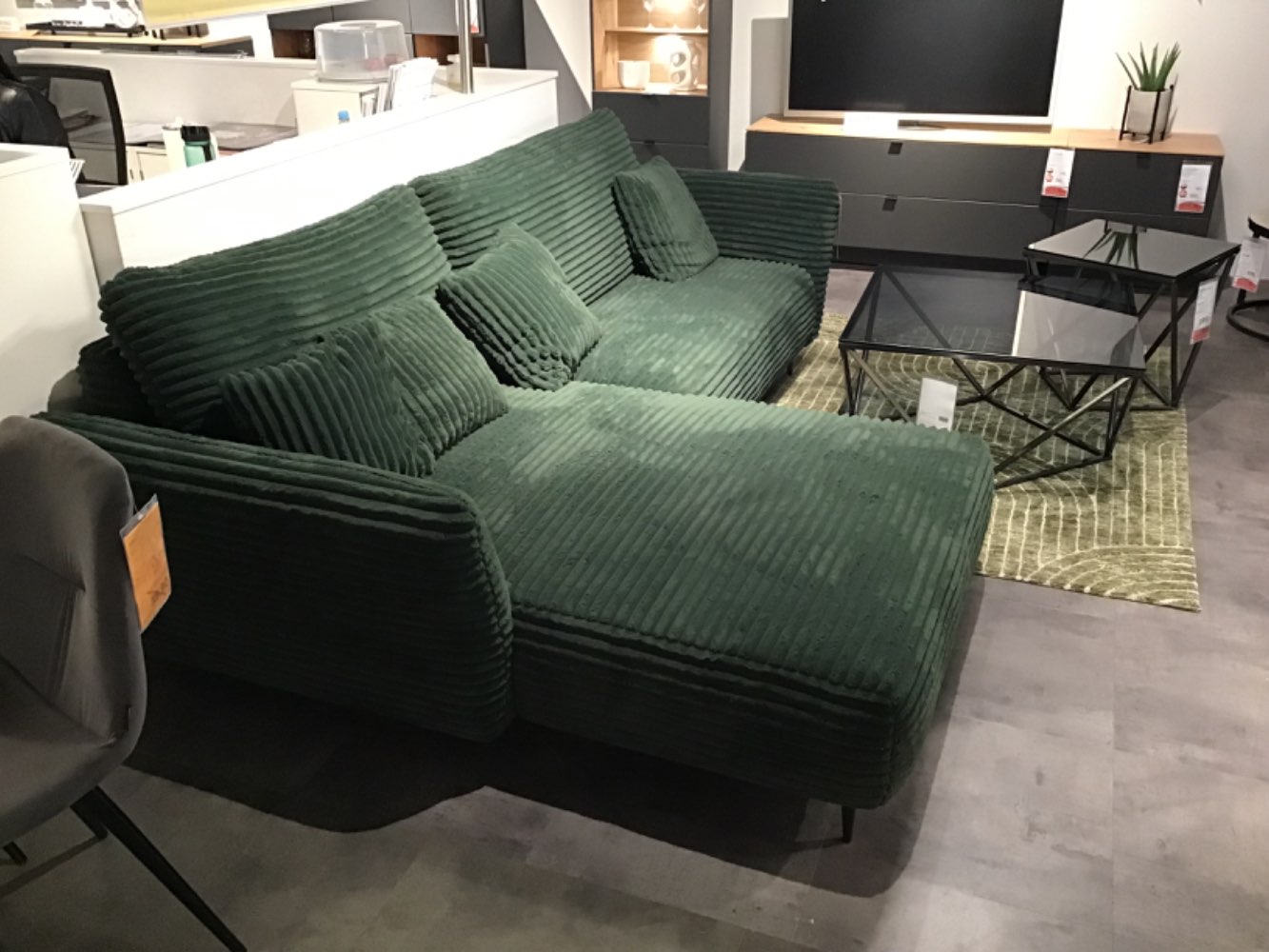 XXXLutz Ausstellungsstück Möbel Ecksofa Vanilla Cord moosgrün