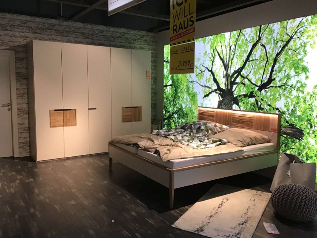 XXXLutz Ausstellungsstück Möbel Schlafzimmer Vlacera grau Eic