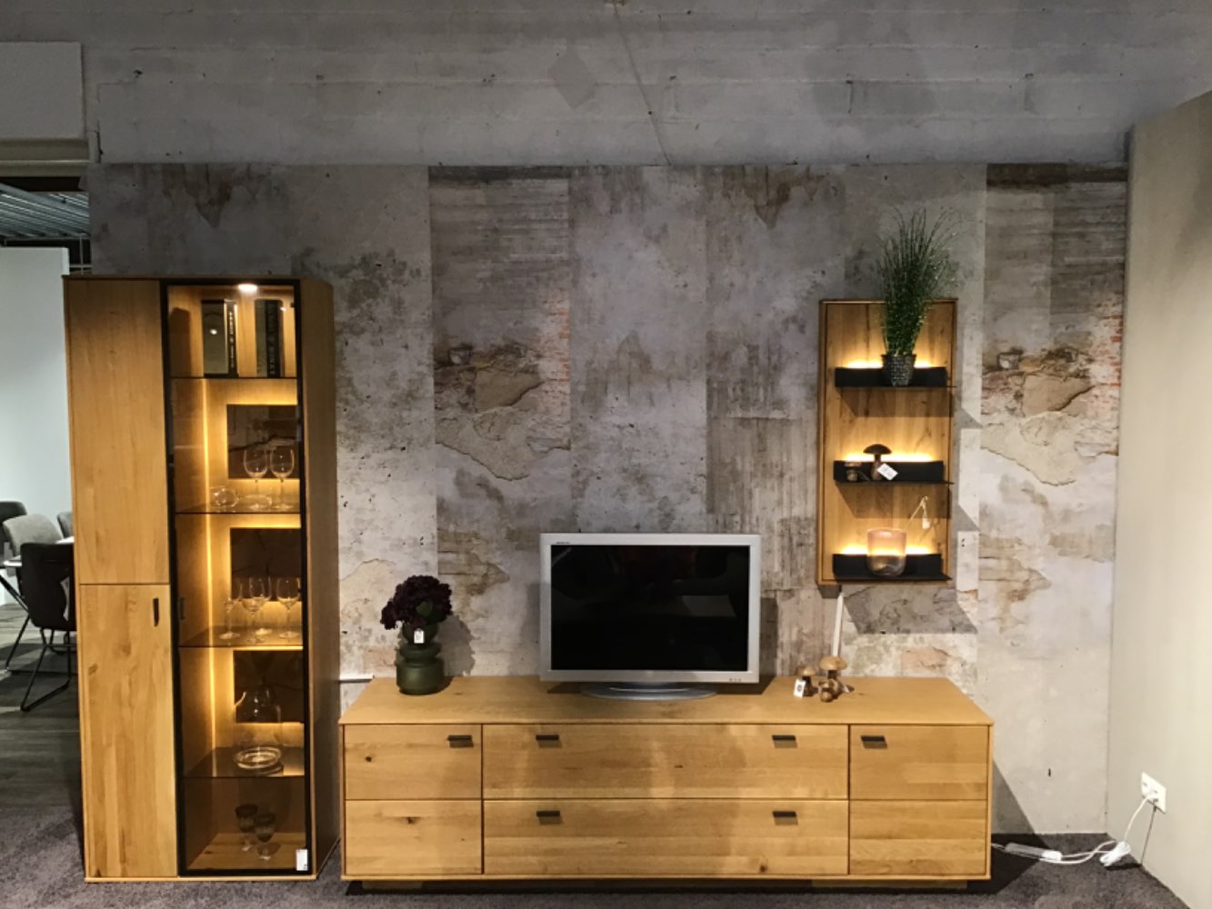 Wonkombination 1 GlobalFibre Eiche massiv mit Hirnholzakzenten