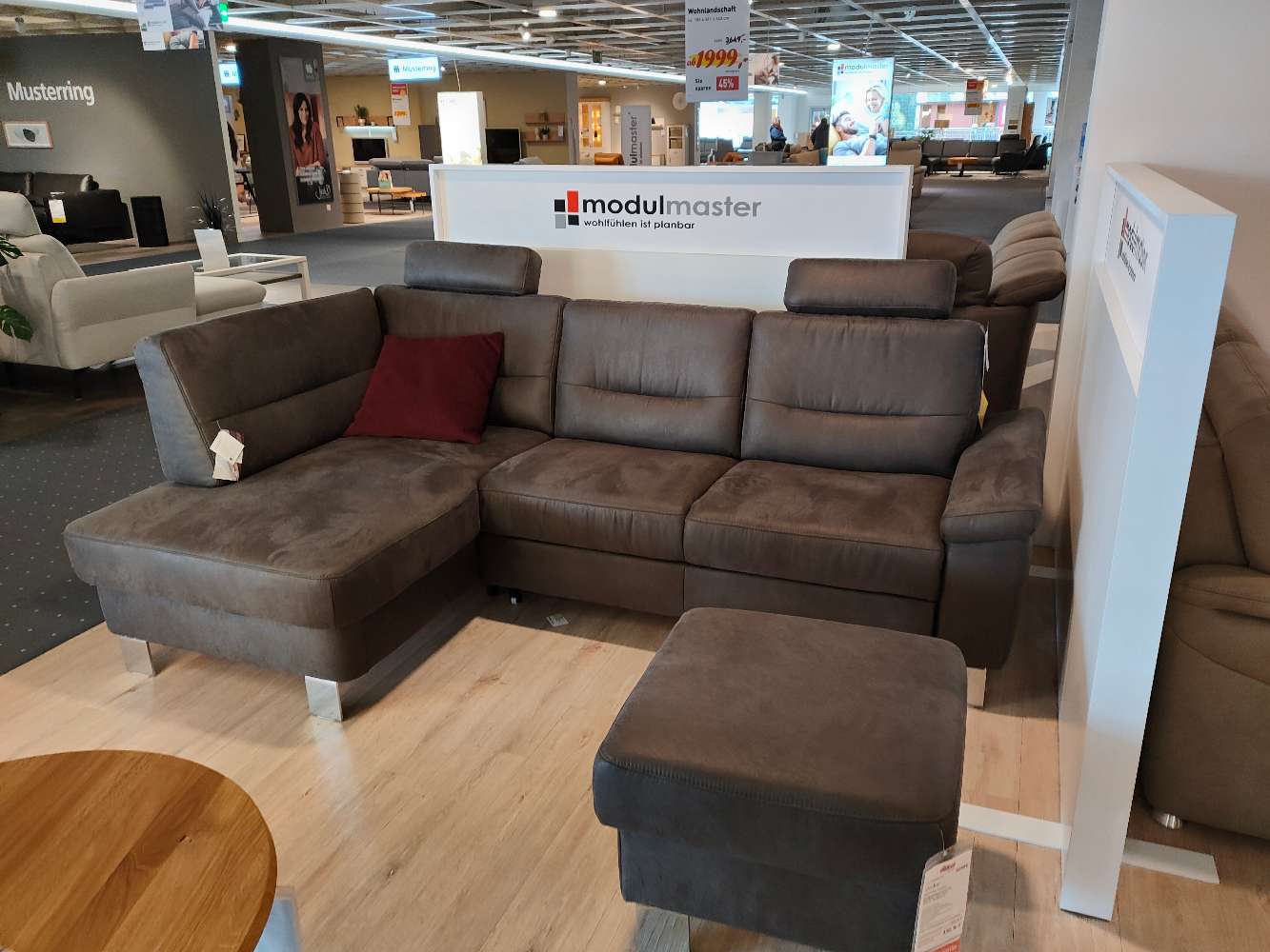 Polstergarnitur + Hocker Polipol