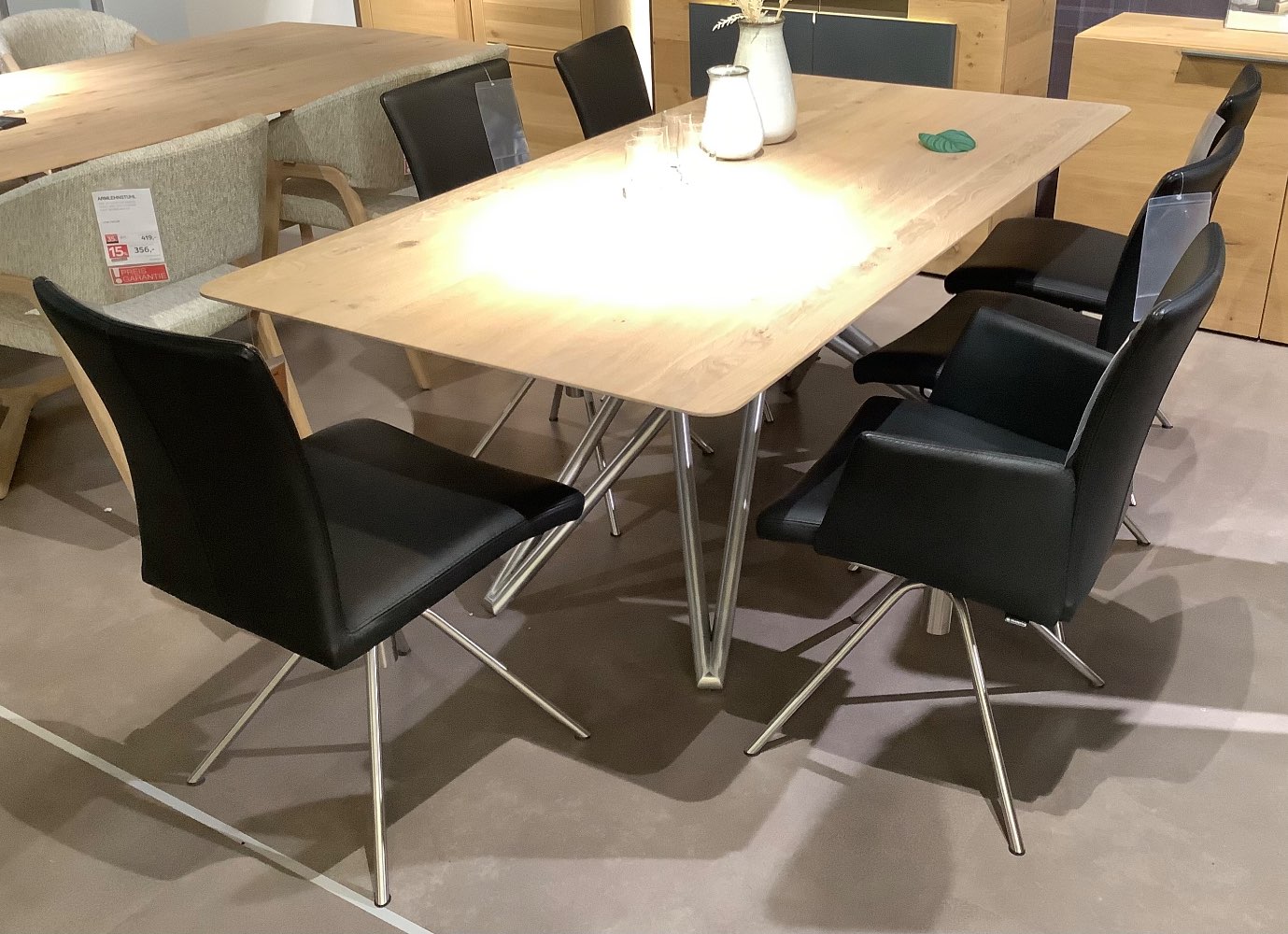 ESSTISCH GRUPPE MUSSTERING