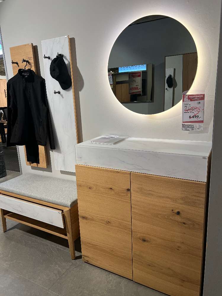 Garderobe VOGLAUER Vtektura