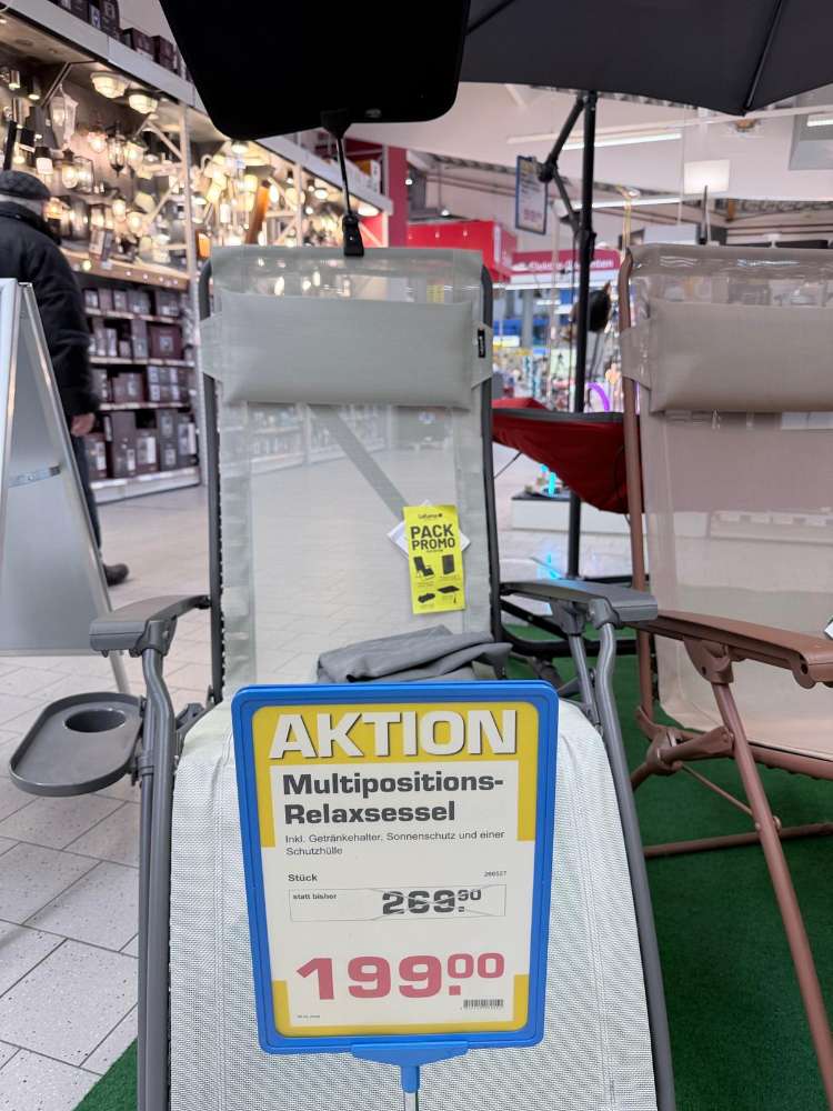 Multipositions-Relaxsessel mit Zubehör