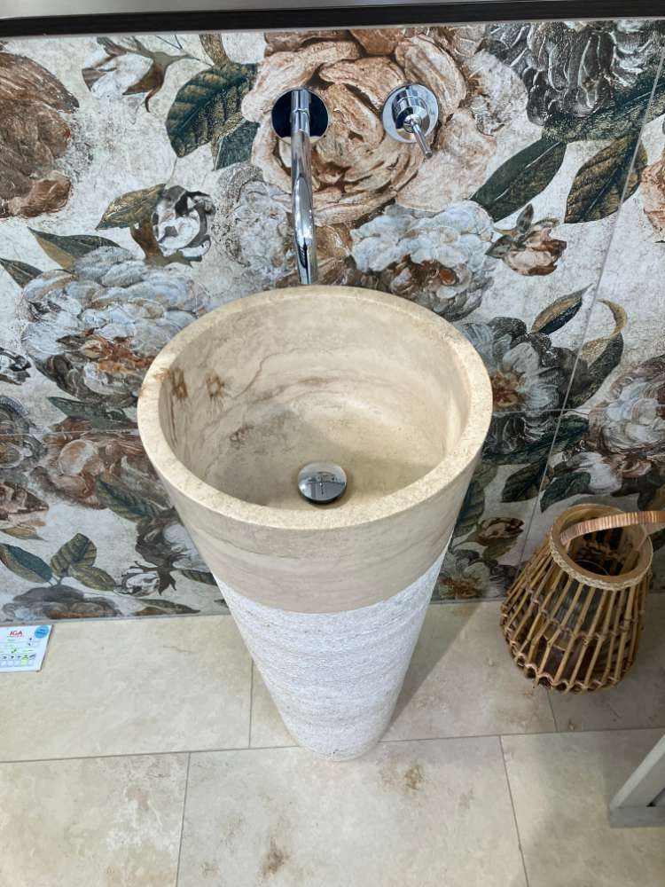 Becken Marta Travertin Chiaro/Avorio