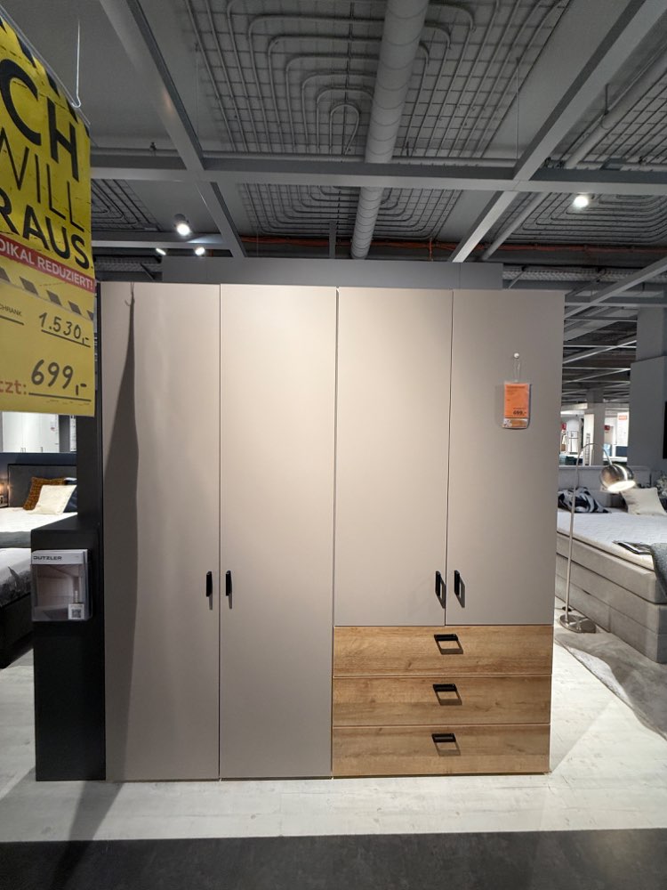 KLEIDERSCHRANK LONGLINE