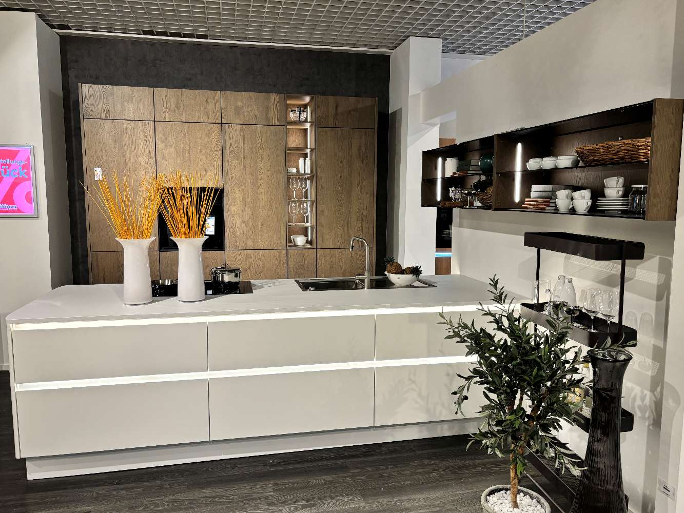 Musterküche Nolte Nova Lack