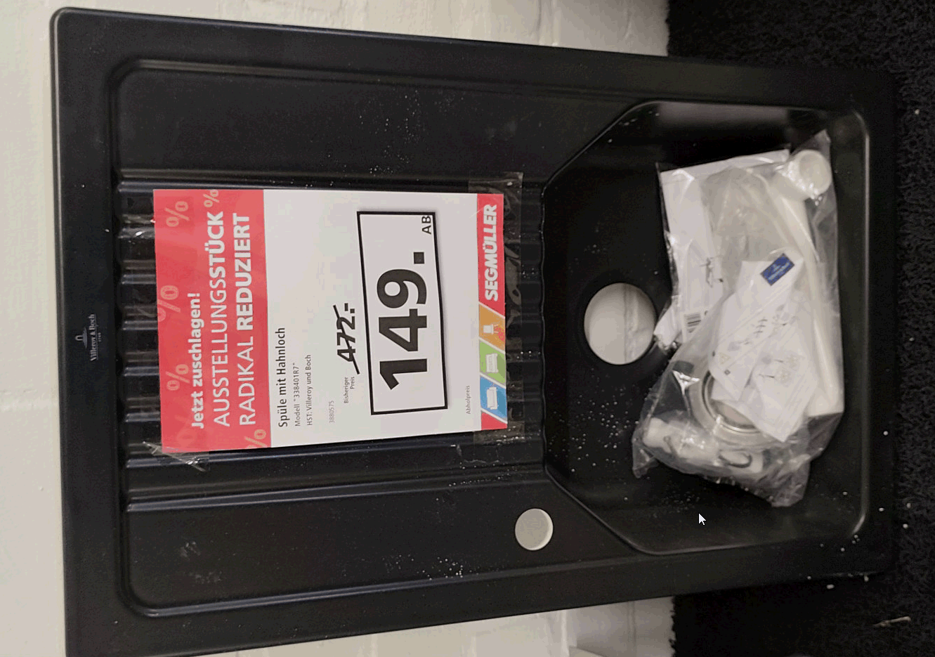 V&B Spüle Linara mit Hahnloch 338401R7