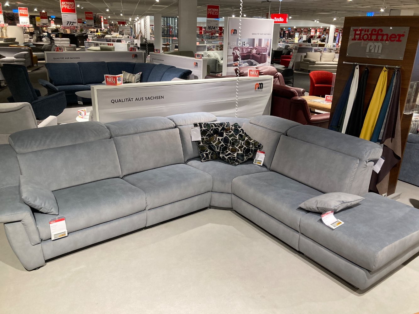 Elementgruppe mit Funktionen