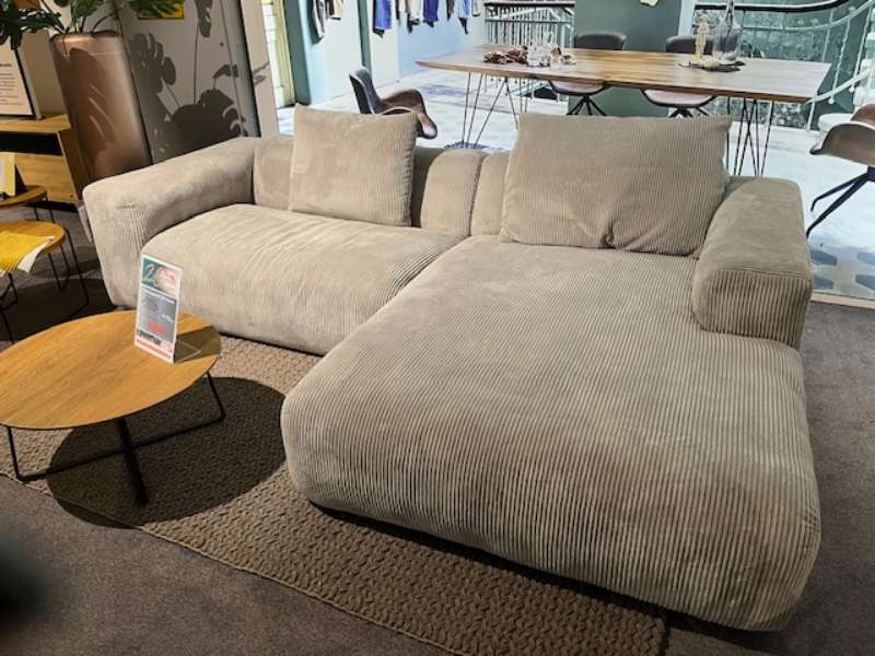 Eckgarnitur/Polstergarnitur/ Couch/Sofa/ Wohnlandschaft