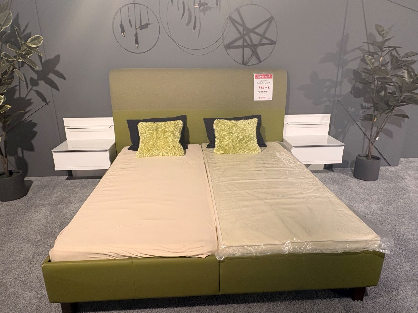 Polsterbett