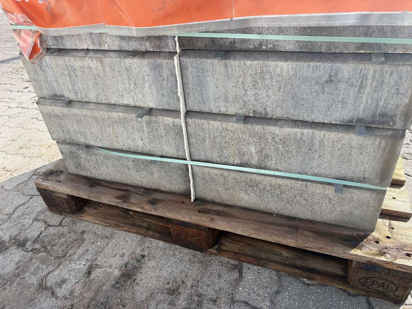 Blockstufe 50x35x15cm Titangrau, Lithon, II.Wahl