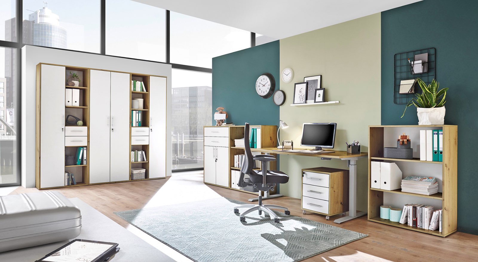 Schreibtisch höhenverstellbar