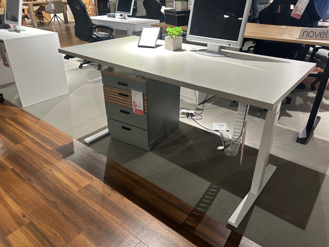 NOVEL SCHREIBTISCH ALFA