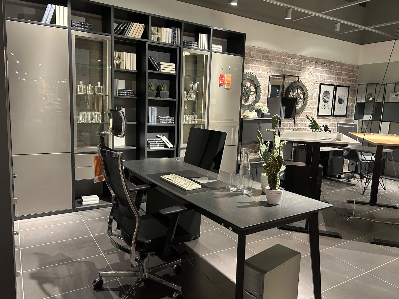 INVIVUS BÜROKOMBI INNOVA