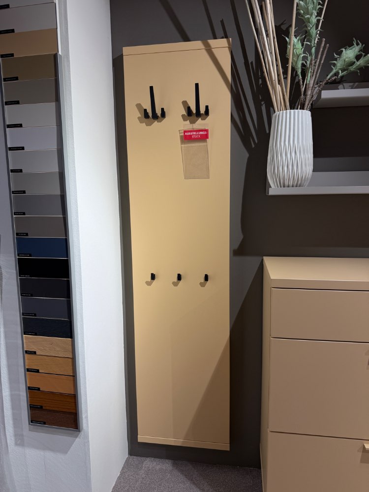 Garderobenpaneel „Madison“ von Lignum RMW