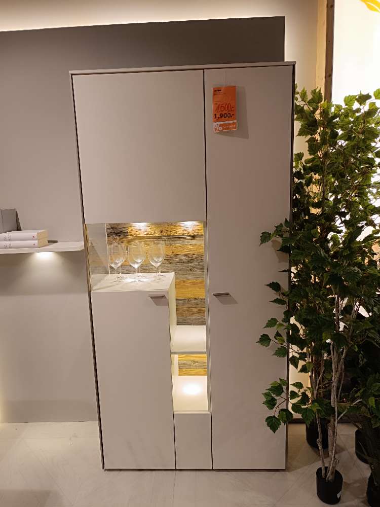 Vitrine Venjakob Sentino