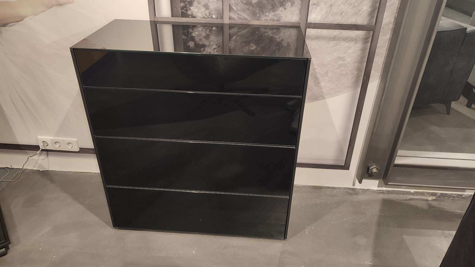 Colors Kommode schwarz