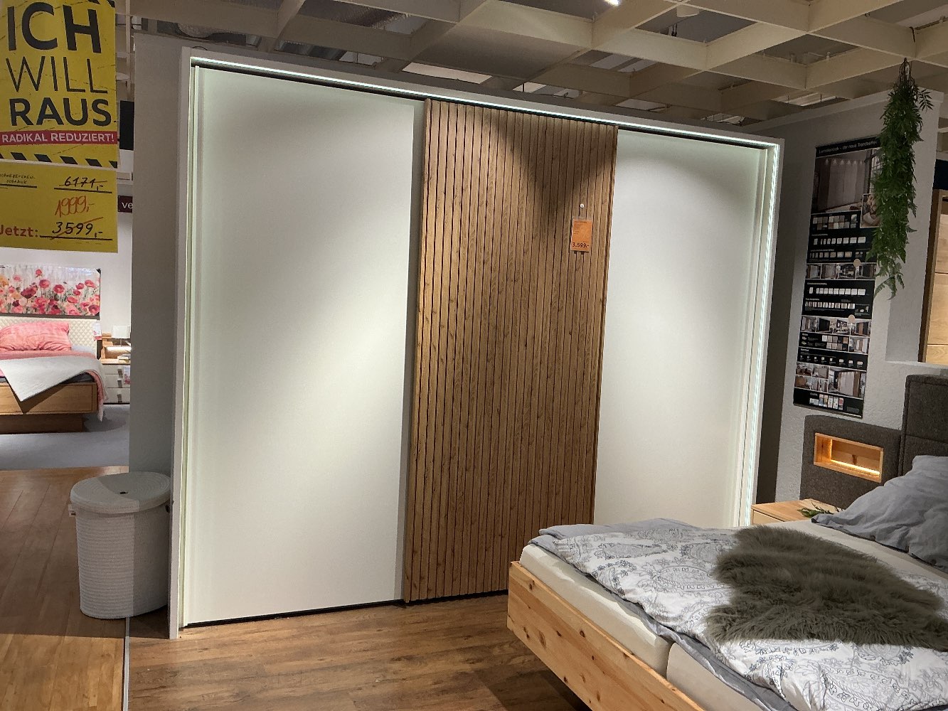 Xxxlutz Wassertrüdingen