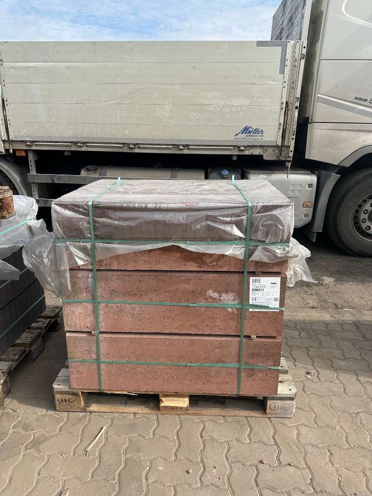 KANN Randsteine 10x30x100 cm braun ( Restposten )