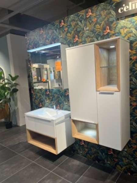 Möbel, Badezimmer Weiß, XXXLutz