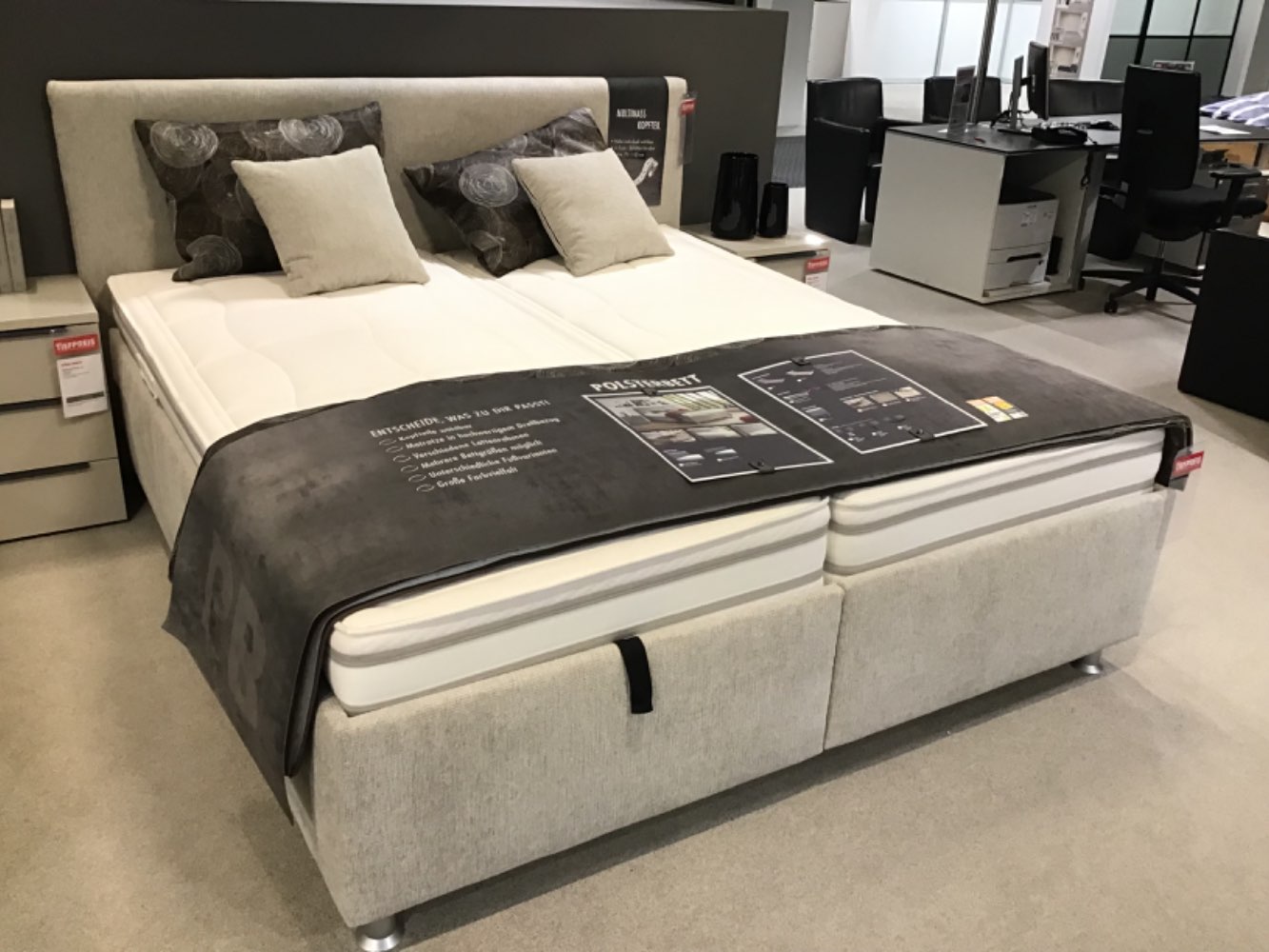Polsterbett