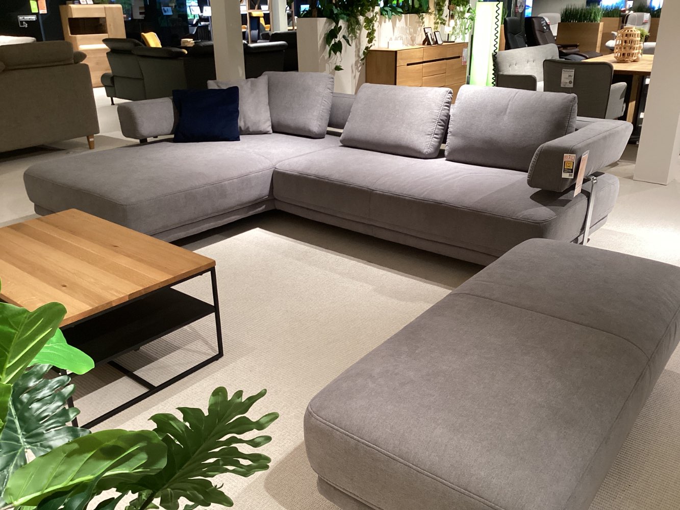 Möbel, Ecksofa mit Hocker, Valdera, ca. 214x297cm, Grau