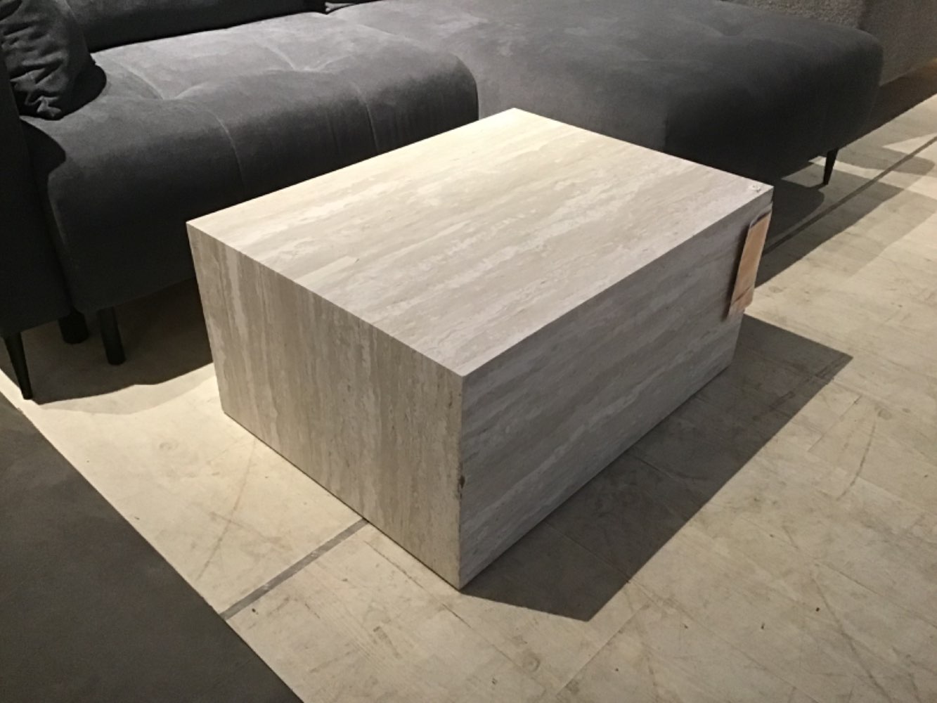 XXXLutz Ausstellungsstück Möbel Couchtisch Laureen hellgrau