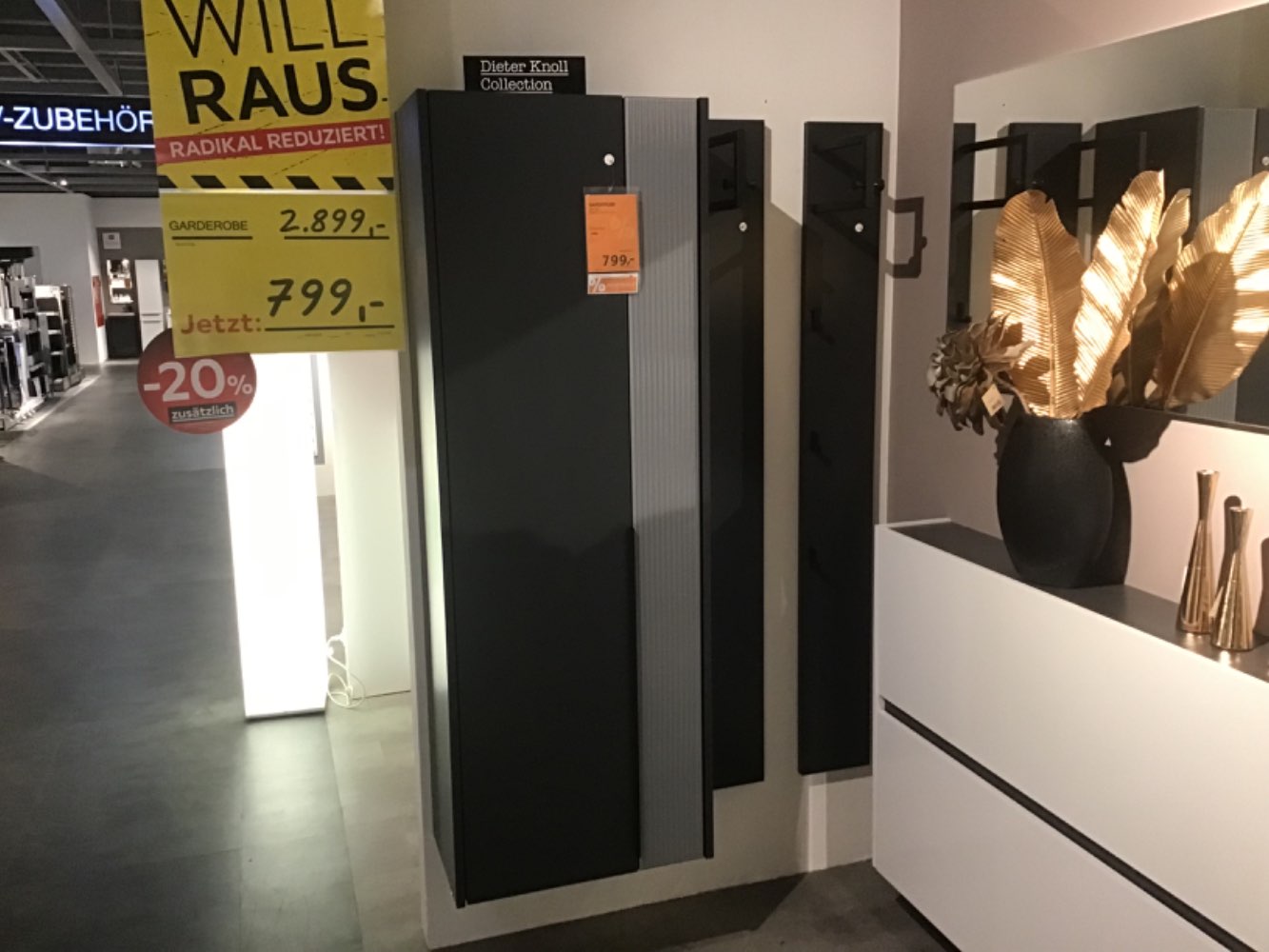 XXXLutz Ausstellungsstück Möbel Garderobe Turin anthrazit